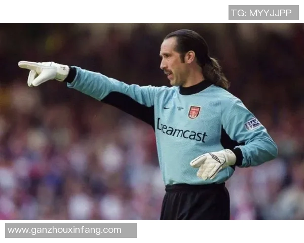 足球场上的绝技大师：那些技惊四座的传奇球星与他们的精彩瞬间